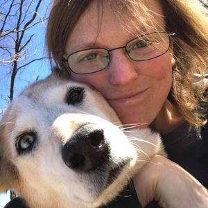 Meet your Posher, Caroline